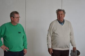 Friedhelm Eckehardt von der Verkehrswacht des Landkreises Börde und Andreas Berger